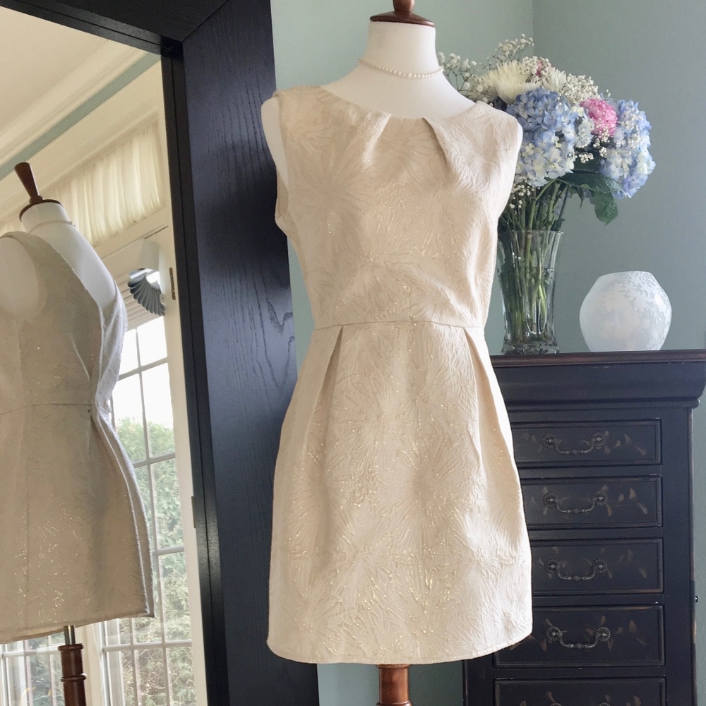 White & Gold Brocade fit & flare dress Size L
